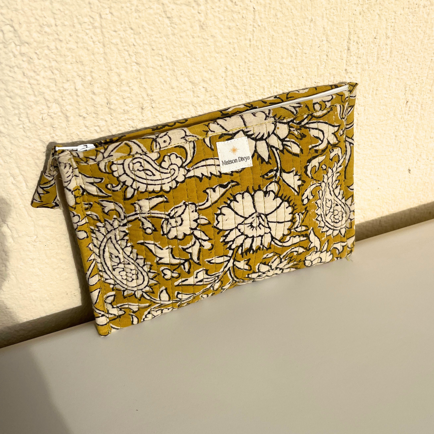 Trousse Thaj